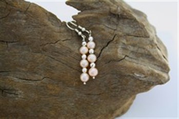 Fresh Water Pearl Earrings